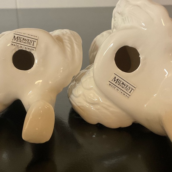 Small Ceramic Cherub Shelf Sitters 4” Figurines Set of 2 from Midwest Imports - Picture 3 of 5